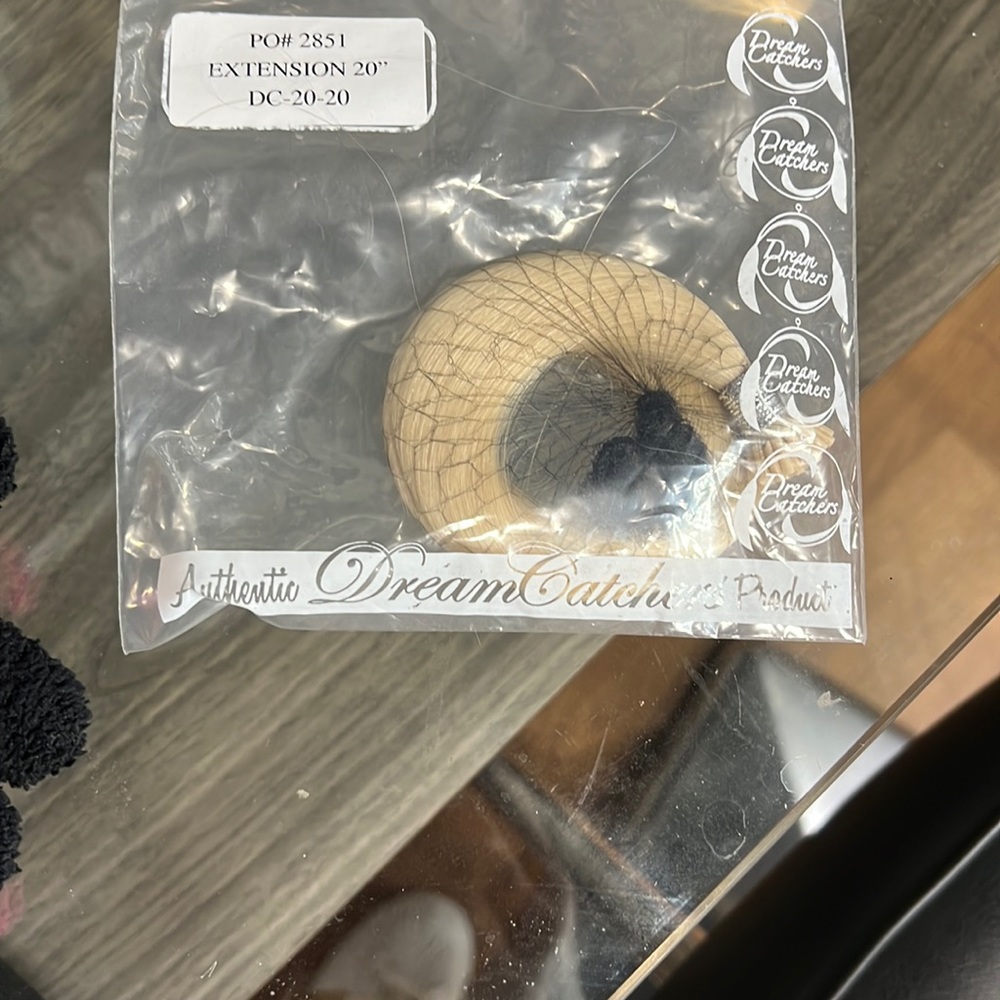 Blonde I-tip hair extensions